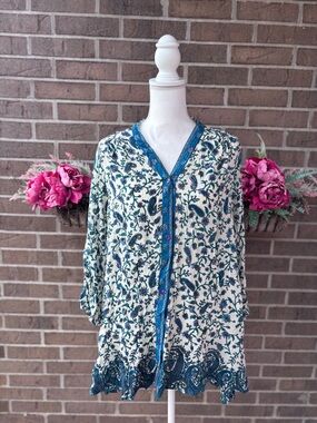 Anthropologie Tolani Blue and Green Bohemian Floral V-Neck Button Front  Top